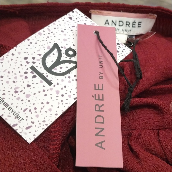 🍁🆕Andree By Unit Wine Ruffled Top - Picture 6 of 6